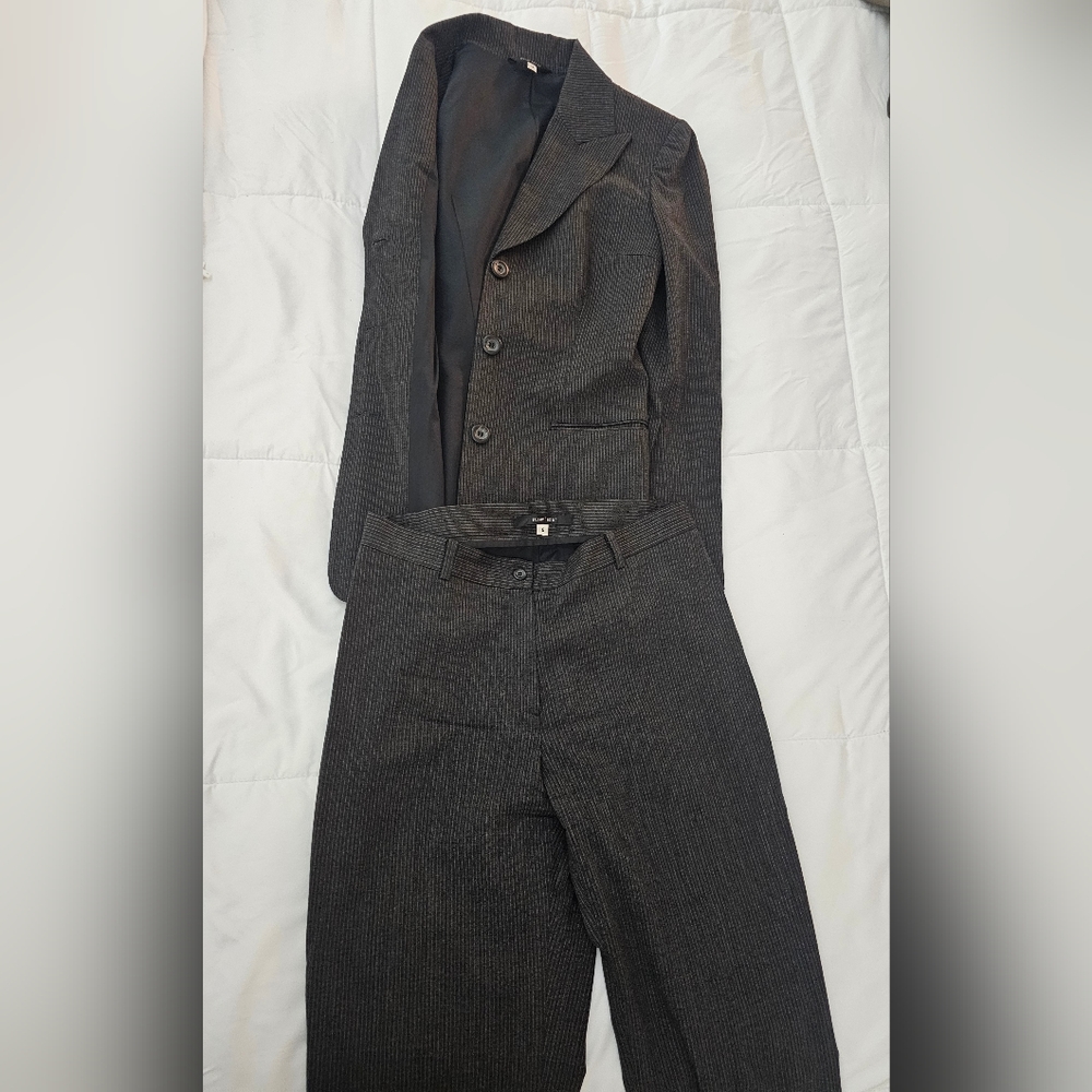 Blazer and Pants Women Suit